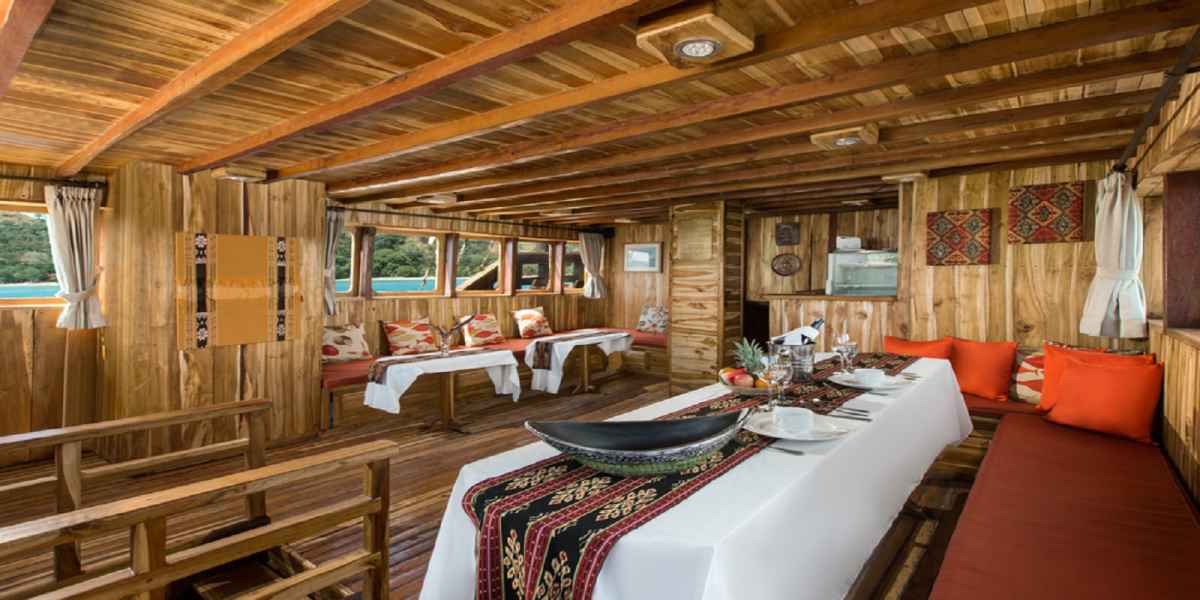 yc gallery boat bali 08